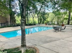 5 River Hollow Lane, Houston TX 77027