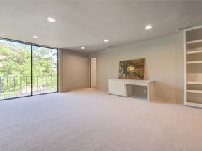 5 River Hollow Lane, Houston TX 77027