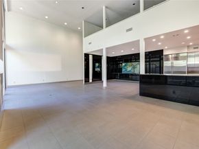 5 River Hollow Lane, Houston TX 77027