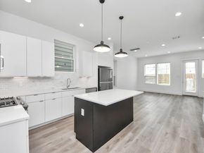 5402 Margarita Street, Houston TX 77020