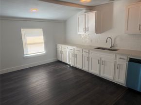 2281 Des Jardines Street, Houston TX 77023