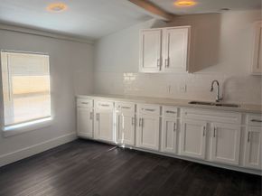 2281 Des Jardines Street, Houston TX 77023