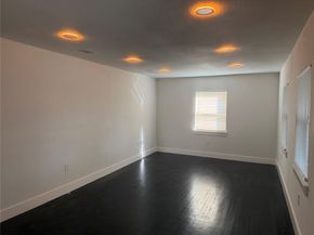 2281 Des Jardines Street, Houston TX 77023