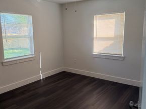 2281 Des Jardines Street, Houston TX 77023