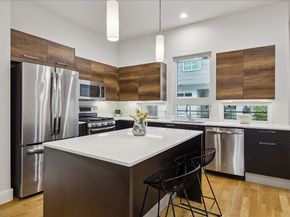 2715 St Emanuel Street, Houston TX 77004