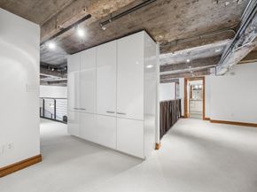 915 Franklin Street 9L, Houston TX 77002
