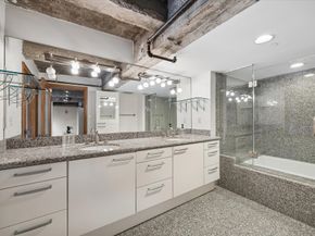 915 Franklin Street 9L, Houston TX 77002
