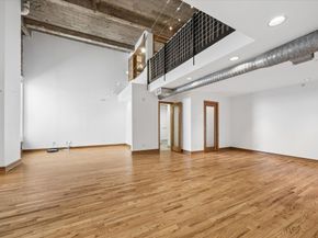 915 Franklin Street 9L, Houston TX 77002