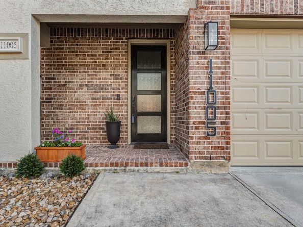 11005 Upland Forest Drive, Houston TX 77043