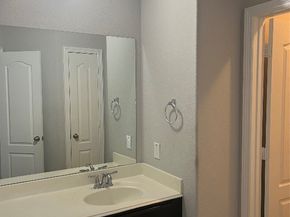 2406 Sandlewood Trail Lane, Houston TX 77014