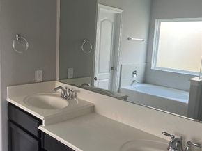 2406 Sandlewood Trail Lane, Houston TX 77014