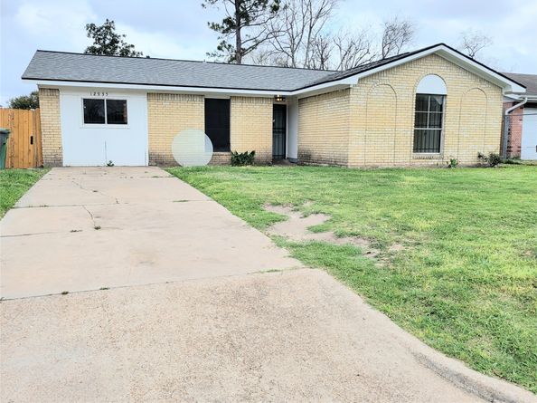 12935 Southspring Drive, Houston TX 77047