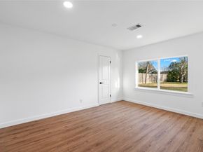 5023 Redstart Street, Houston TX 77035