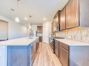 2107 Cherryvale Drive, Tomball TX 77375