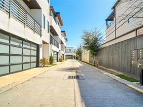 1614 Johanna Drive D, Houston TX 77055