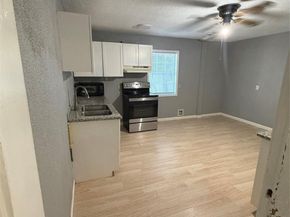 8412 Peekskill Lane, Houston TX 77075