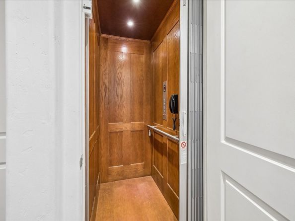 11104 Savannah Woods Lane, Houston TX 77043