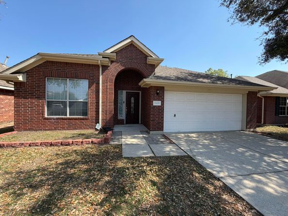 19438 Nasworthy Drive, Tomball TX 77375
