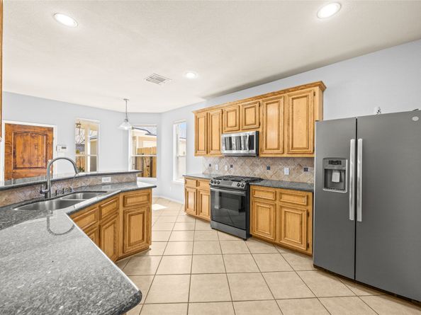 9526 Wakefield Village Drive, Houston TX 77095