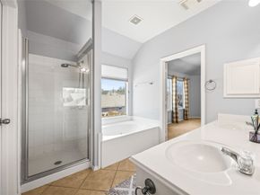 9526 Wakefield Village Drive, Houston TX 77095