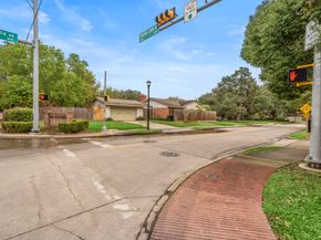 3806 Murworth Drive, Houston TX 77025