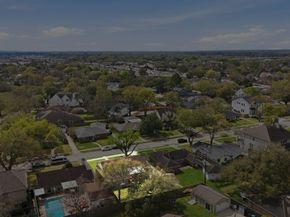 3806 Murworth Drive, Houston TX 77025