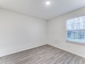 7925 Way Street, Houston TX 77028