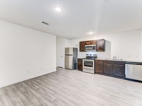 7925 Way Street, Houston TX 77028