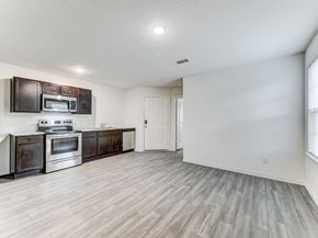 7925 Way Street, Houston TX 77028