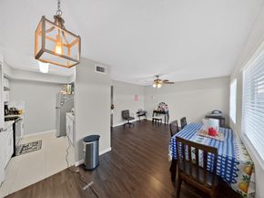 8101 Amelia Road 404, Houston TX 77055