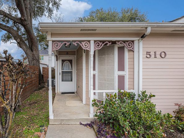 508/510 Clarence Street, Tomball TX 77375