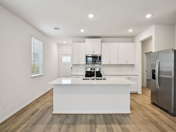 29231 Farmhouse Estates Drive, Waller TX 77484