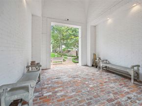 3236 Bammel Lane, Houston TX 77098