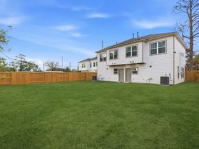 8306 Tidwell Road A/B, Houston TX 77028