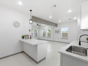 8306 Tidwell Road A/B, Houston TX 77028