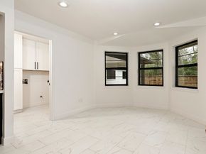 29 N Havenridge Drive, The Woodlands TX 77381