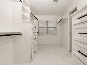 29 N Havenridge Drive, The Woodlands TX 77381