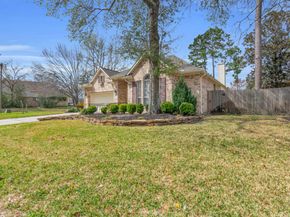 15 E Royal Mews, Conroe TX 77384