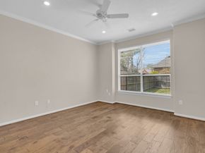 15 E Royal Mews, Conroe TX 77384