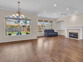 15 E Royal Mews, Conroe TX 77384