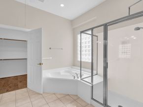 15 E Royal Mews, Conroe TX 77384