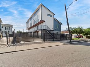 319 Eastwood Street, Houston TX 77011