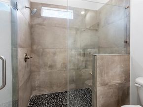 319 Eastwood Street, Houston TX 77011