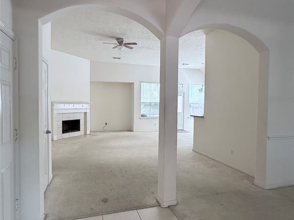 18 Griffin Hill Court, The Woodlands TX 77382