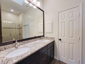 3010 La Branch Street, Houston TX 77004