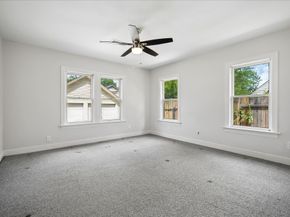 6629 Wildwood Way, Houston TX 77023