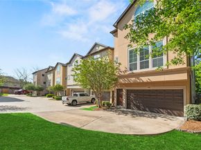 870 Fisher Street, Houston TX 77018