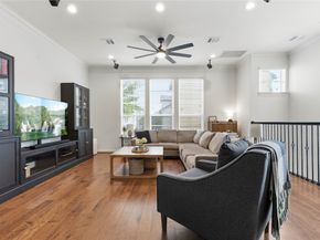 870 Fisher Street, Houston TX 77018