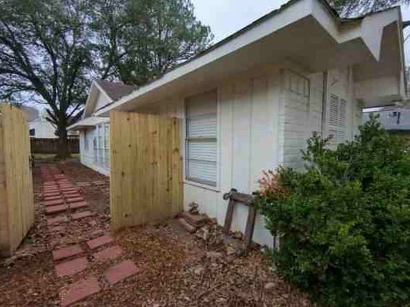 16203 Barbarossa Drive, Houston TX 77083