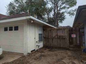 16203 Barbarossa Drive, Houston TX 77083